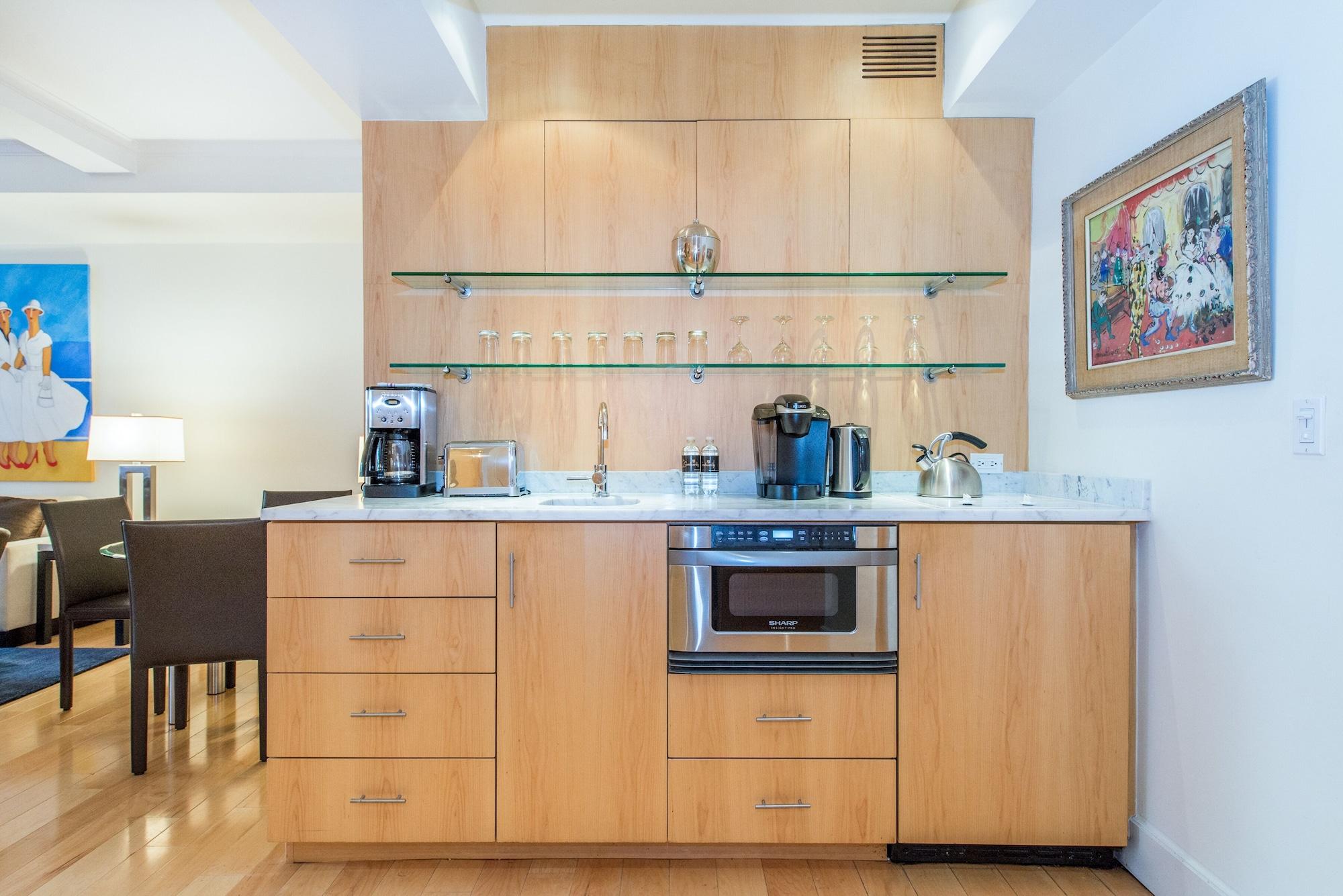 Lombardy Appart hôtel 4*